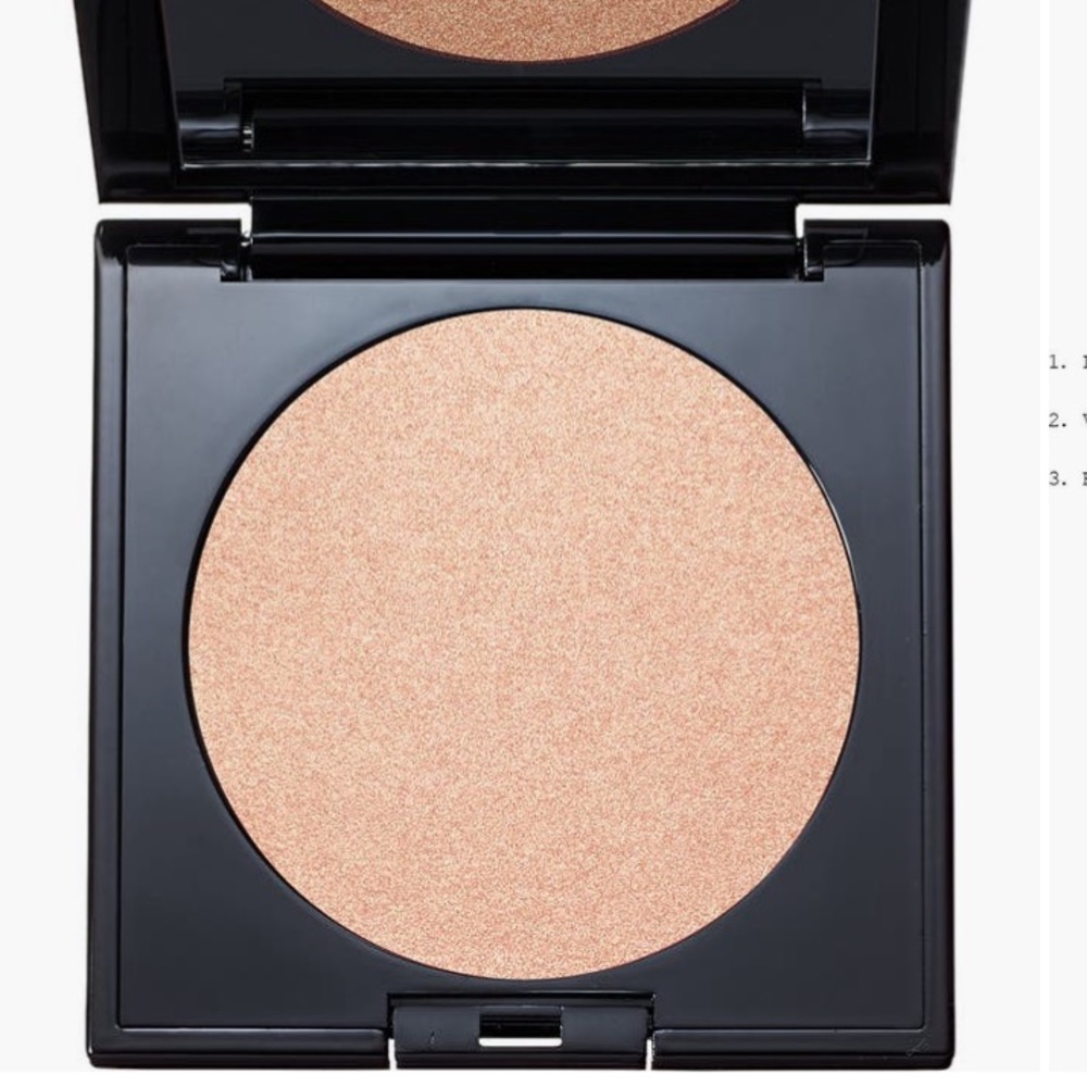 Pat McGrath skin fetish divine glow highlighter Golden Nectar